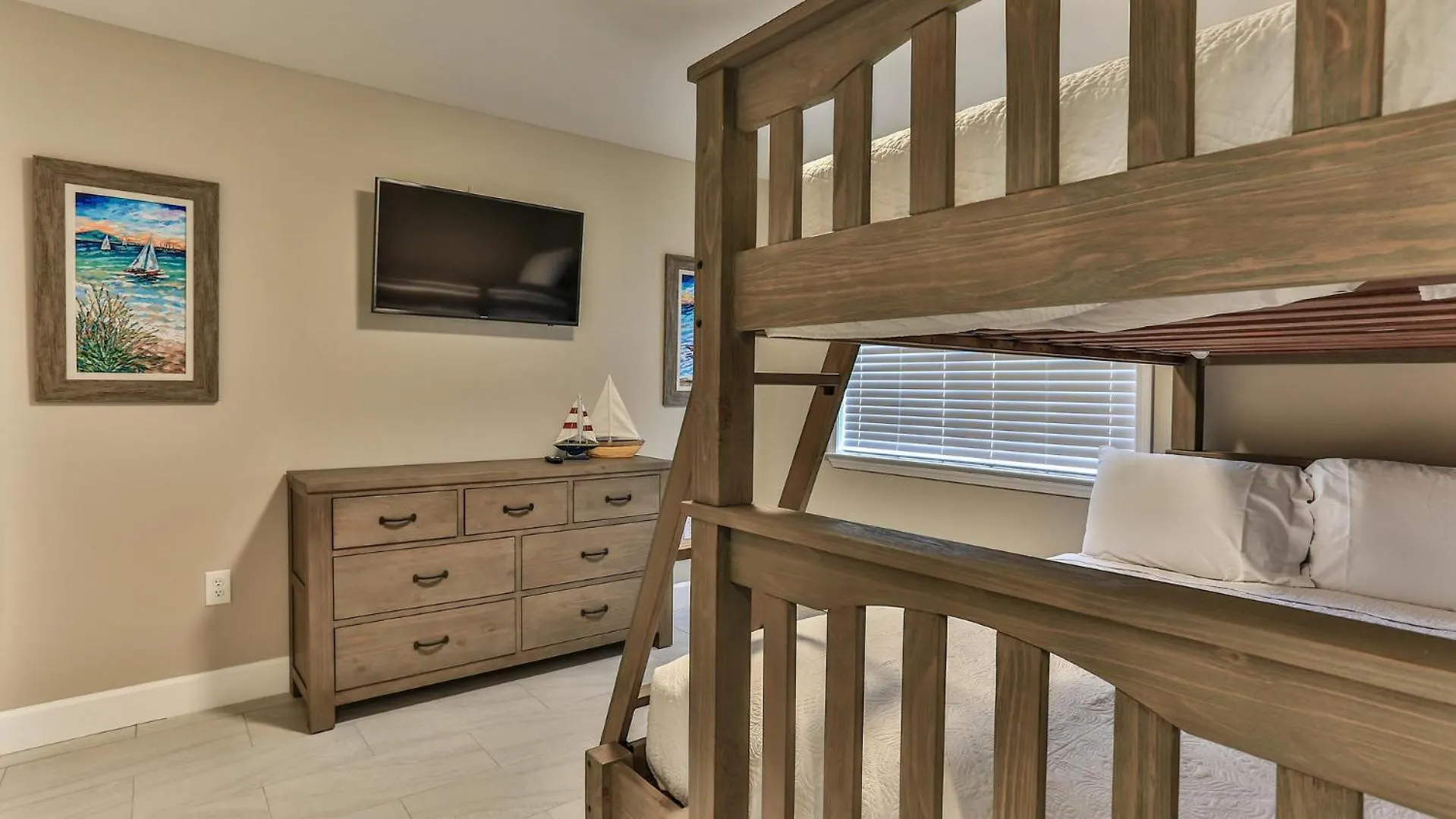 Southbay By The Gulf 131 A Completely Renovated 3 Bedroom Front Townhome In *