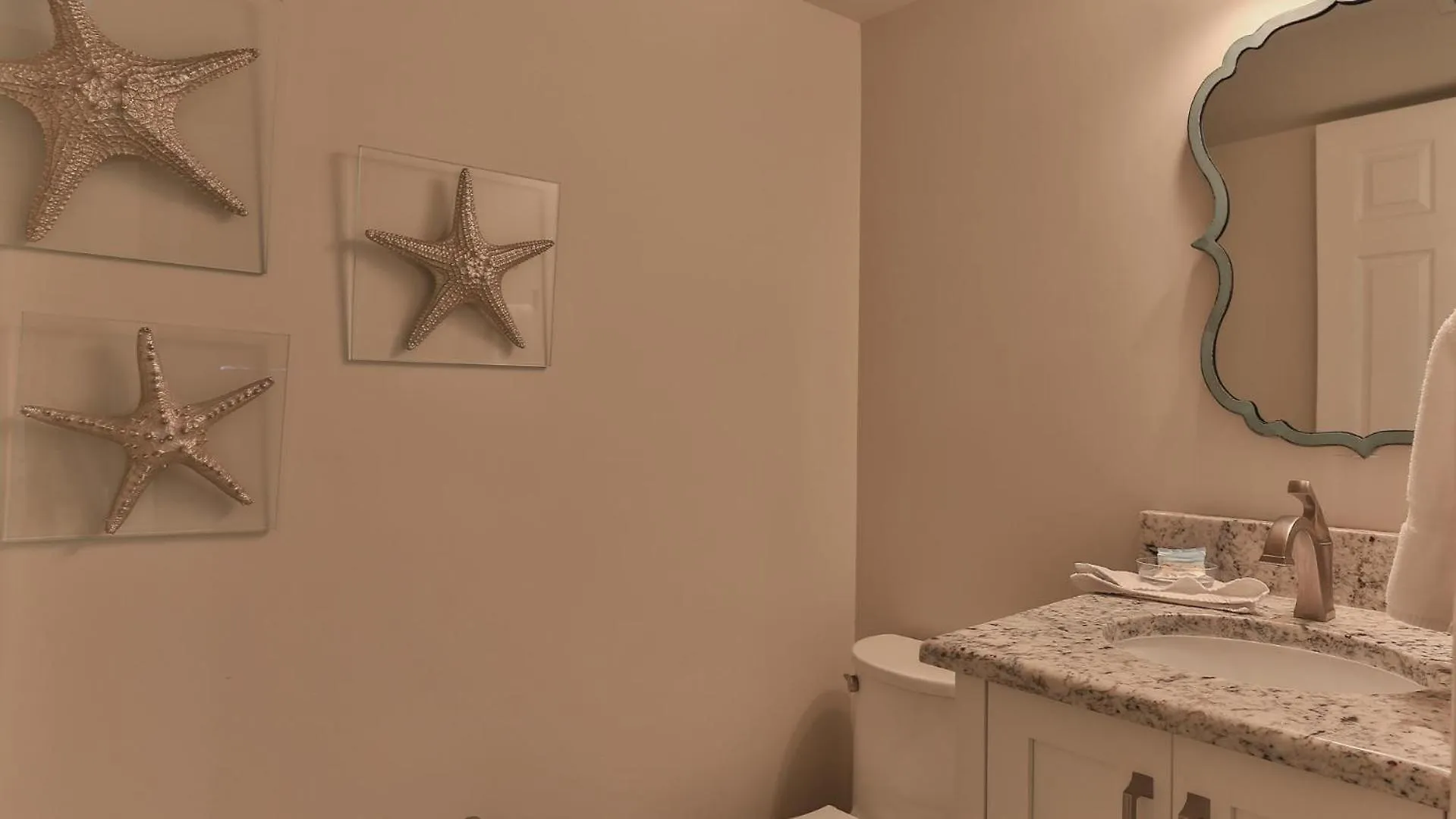 Southbay By The Gulf 132 Is A Completely Renovated 3 Bedroom Front Townhome In Holiday home *