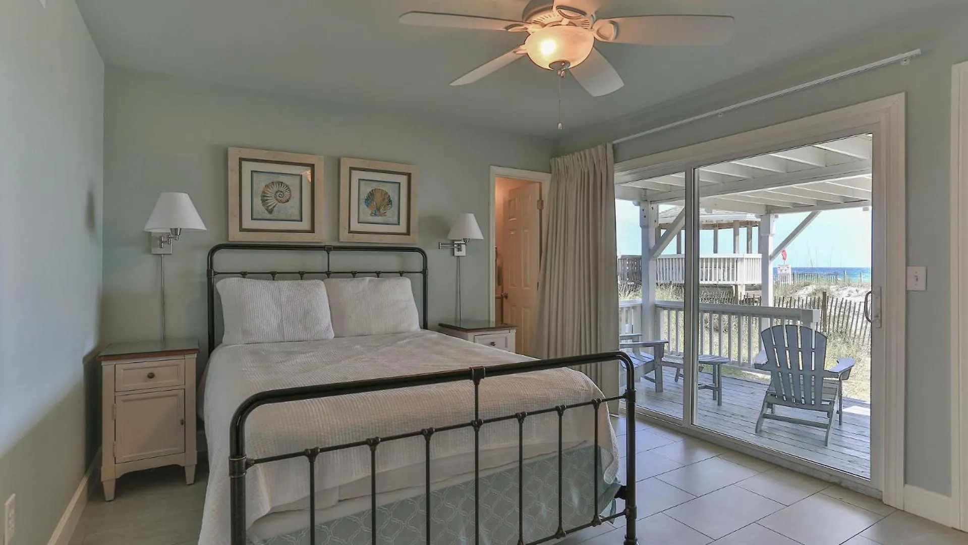 Southbay By The Gulf 132 Is A Completely Renovated 3 Bedroom Front Townhome In Holiday home *