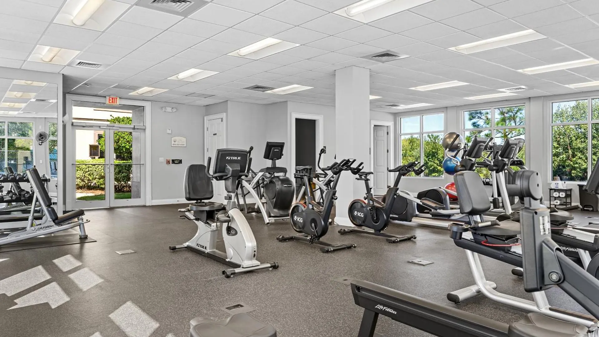 St Maarten 508 A Beautiful Luxury Front 3 Bedroom 5th Floor With Amenities 度假居 *