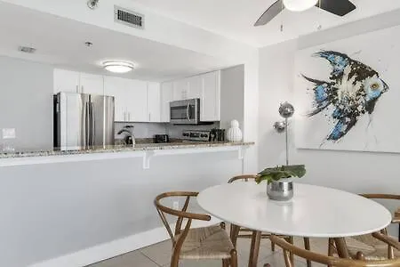 The Oyster By Brightwild-beachfront Holiday home *