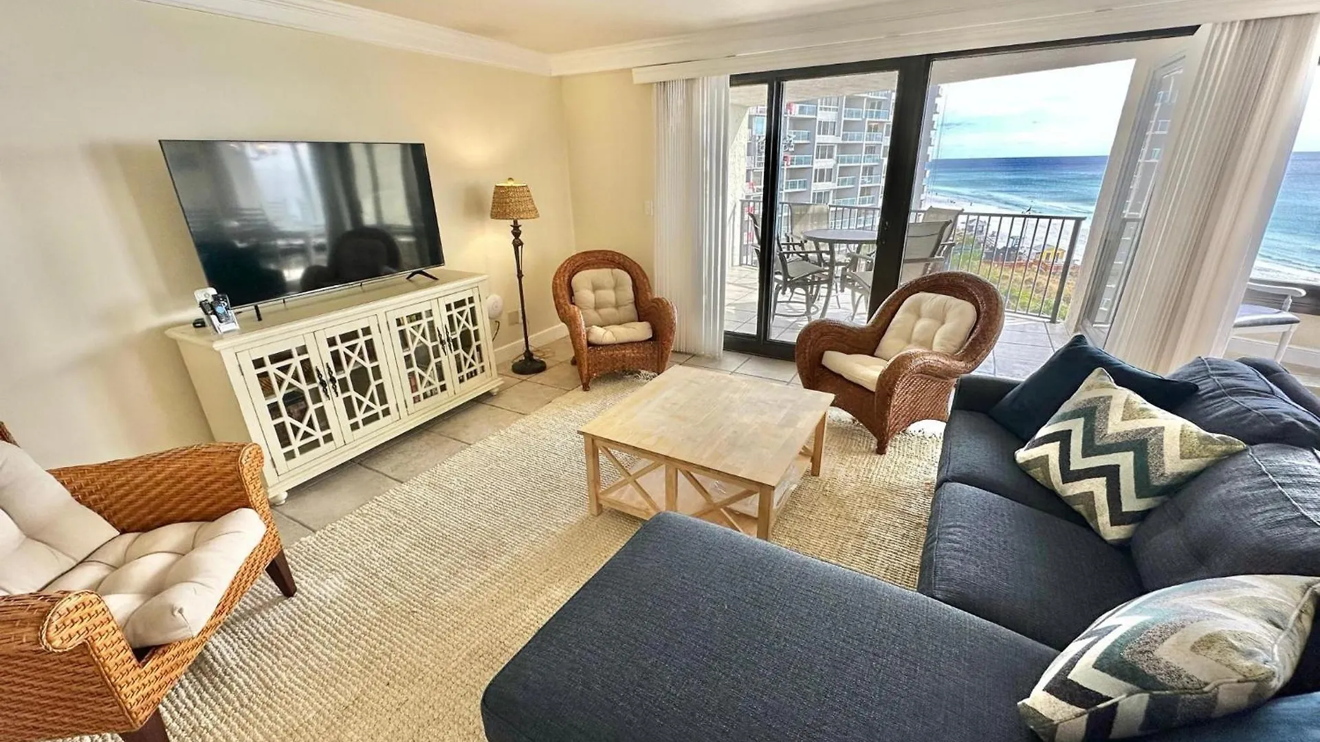 Holiday home 4086 Beachside One *
