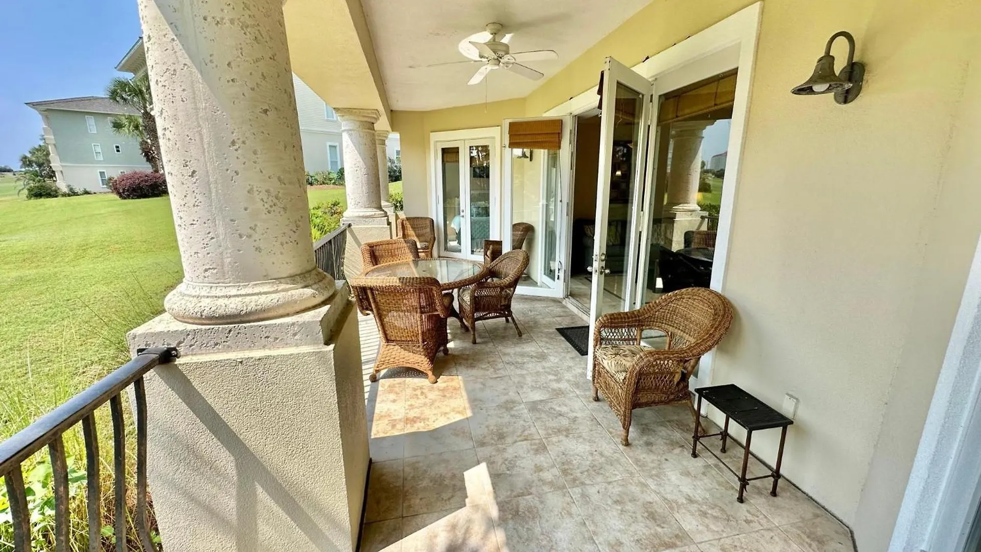 5382 Pine Ridge Holiday home
