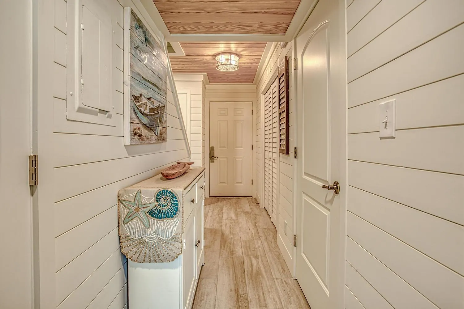 Southbay 101 Completely Remodeled 3 Bedroom Townhome Only 30 Yards From The 度假居 *