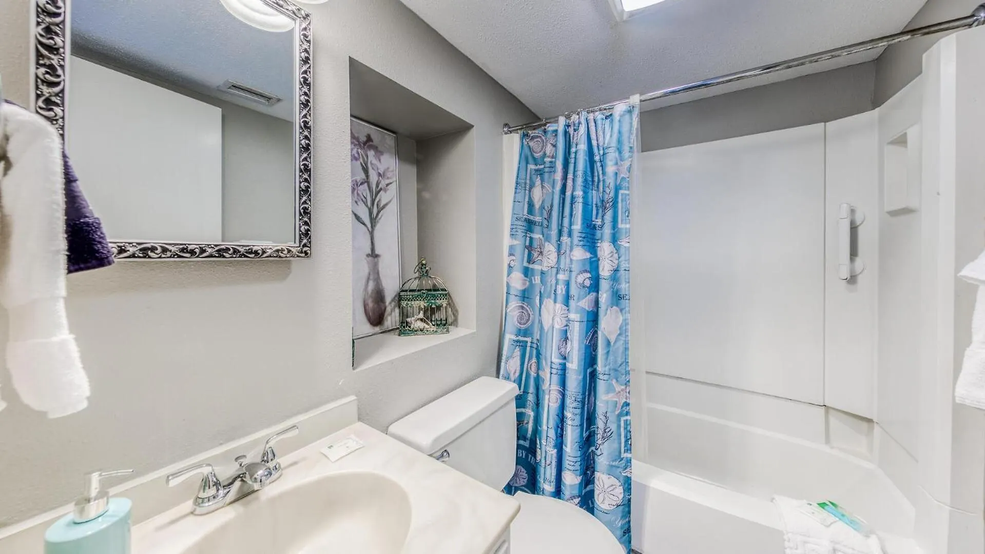 Southbay 34 Access 3 Bedroom Townhome *