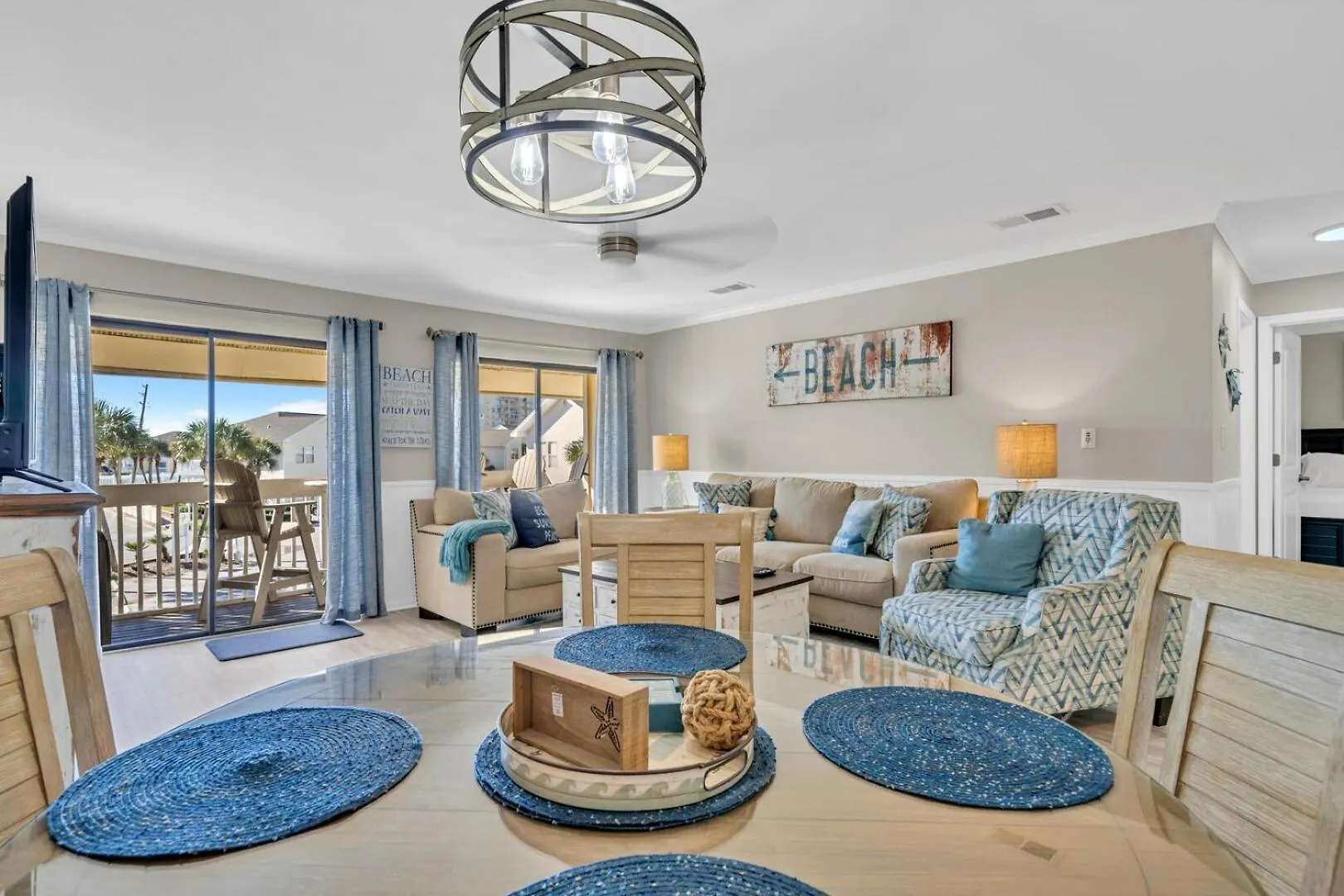 Sandpiper Cove 7200 Updated Beachwalk 2 Bedroom 2 Bathroom *