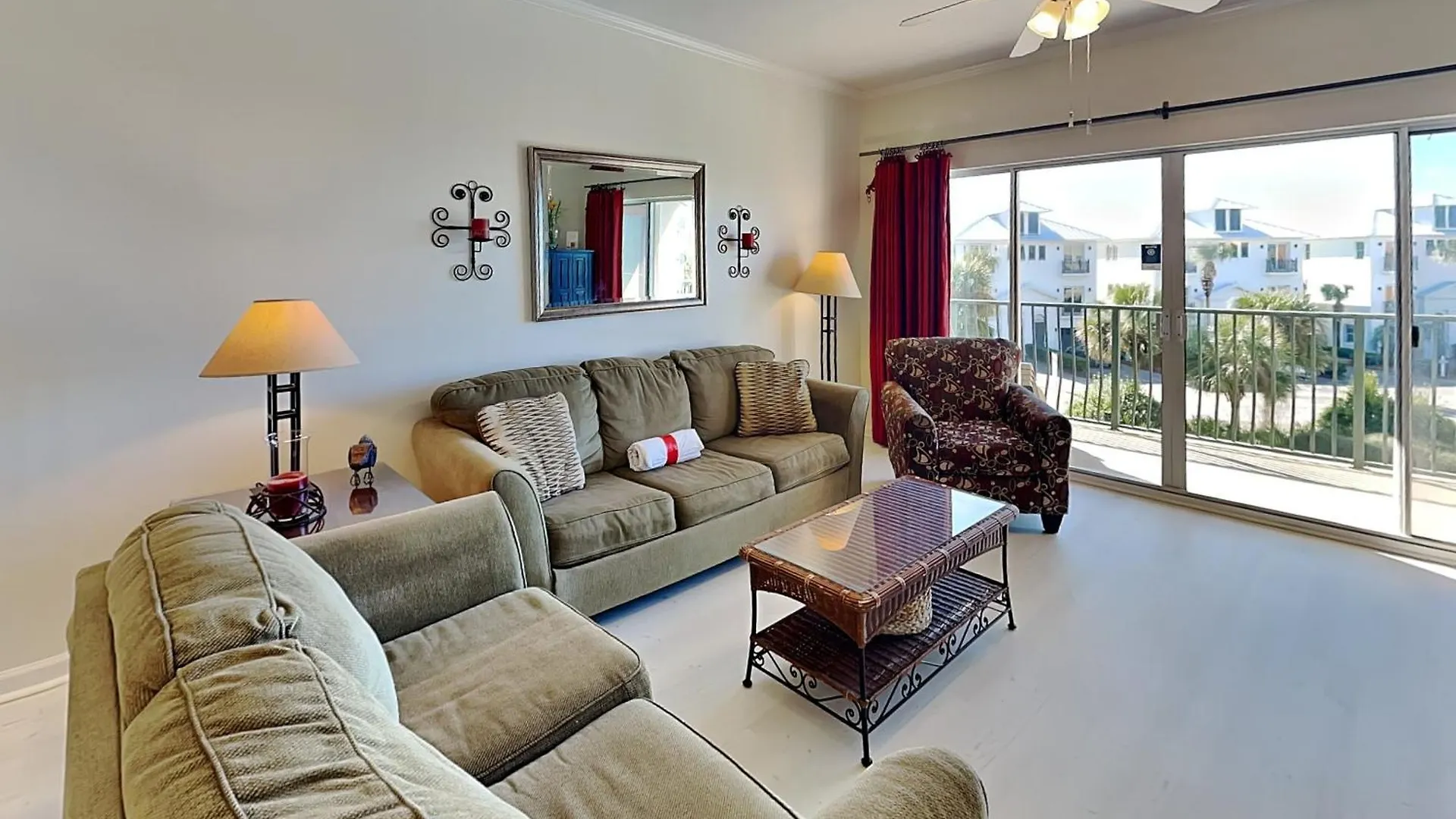 Emerald Waters 307 Apartment