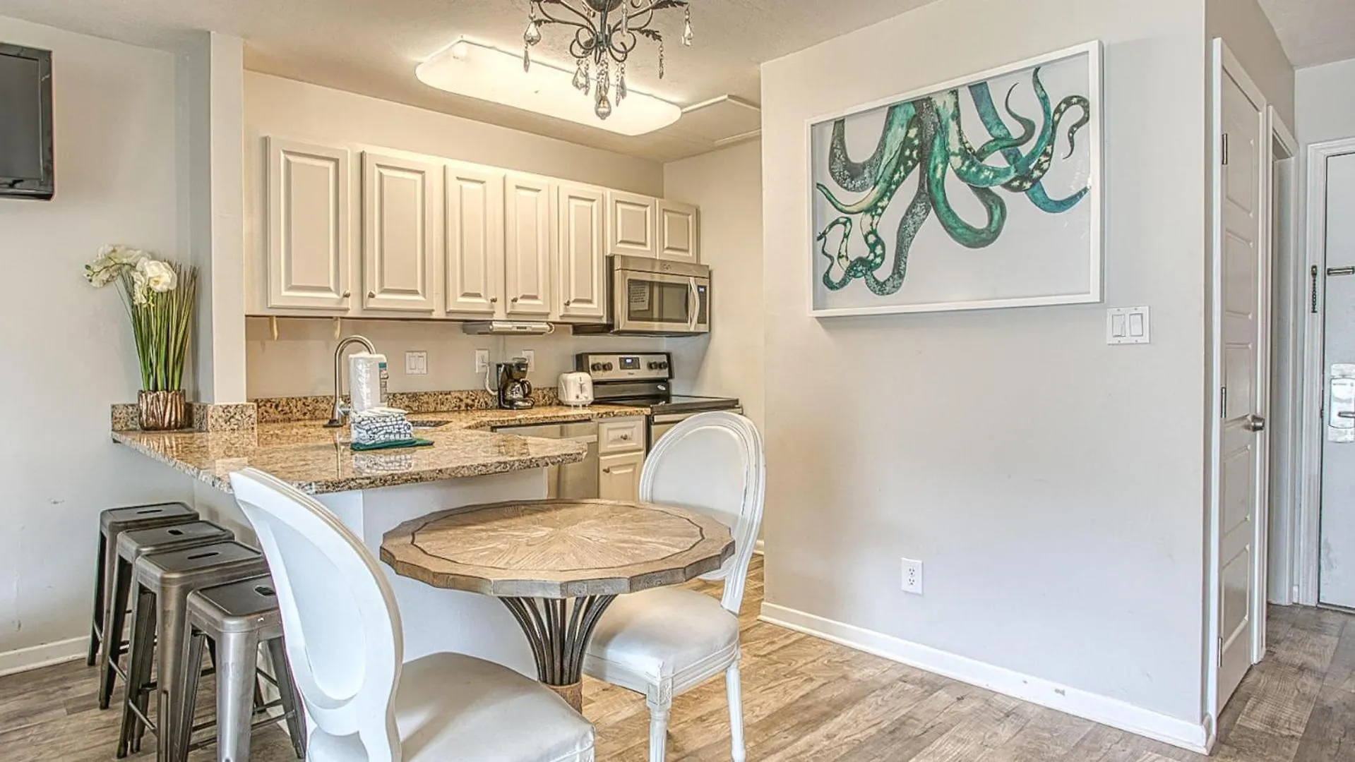Sandpiper Cove 8239 Newly Remodeled Short Walk To The * Destin