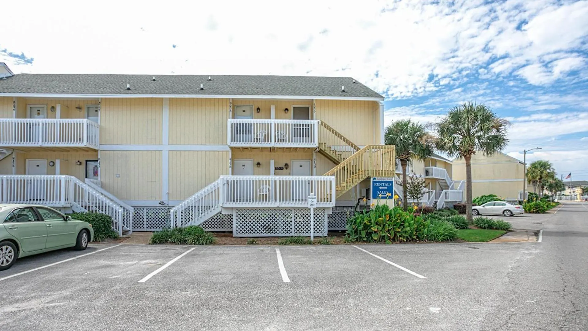 Sandpiper Cove 8239 Newly Remodeled Short Walk To The Destin