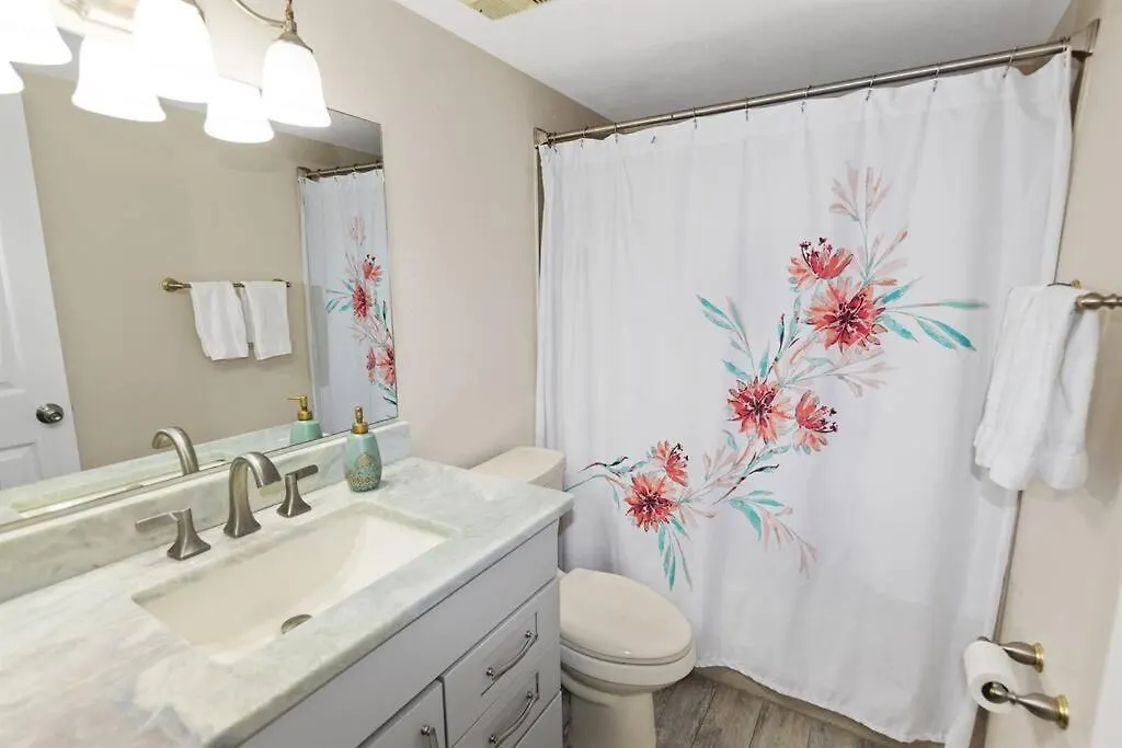 Emerald Towers 1203 Aqua Vista Getaway
