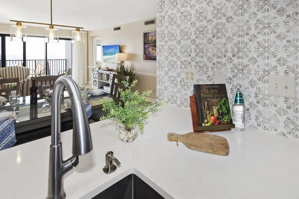 Apartment Emerald Towers 1203 Aqua Vista Getaway *