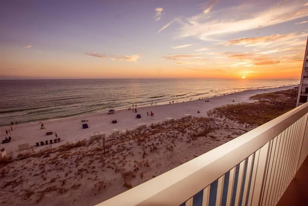 Pelican 810 Aquamarine Destin