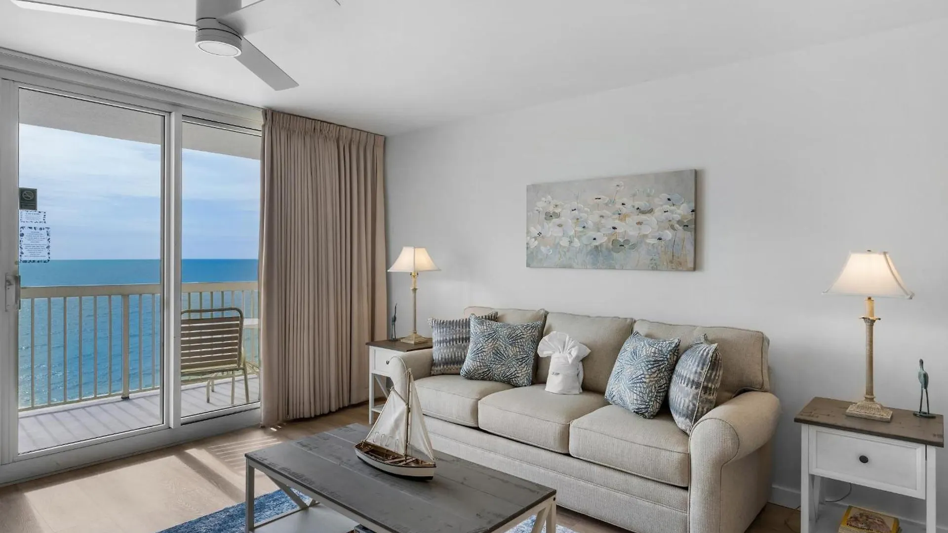 Pelican 1207 Destin