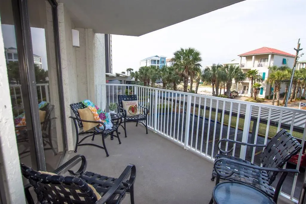 Apartment Mainsail 414 Gigi's *