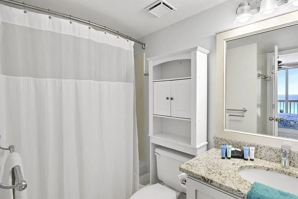 Pelican 1814 Ocean Escape Apartment