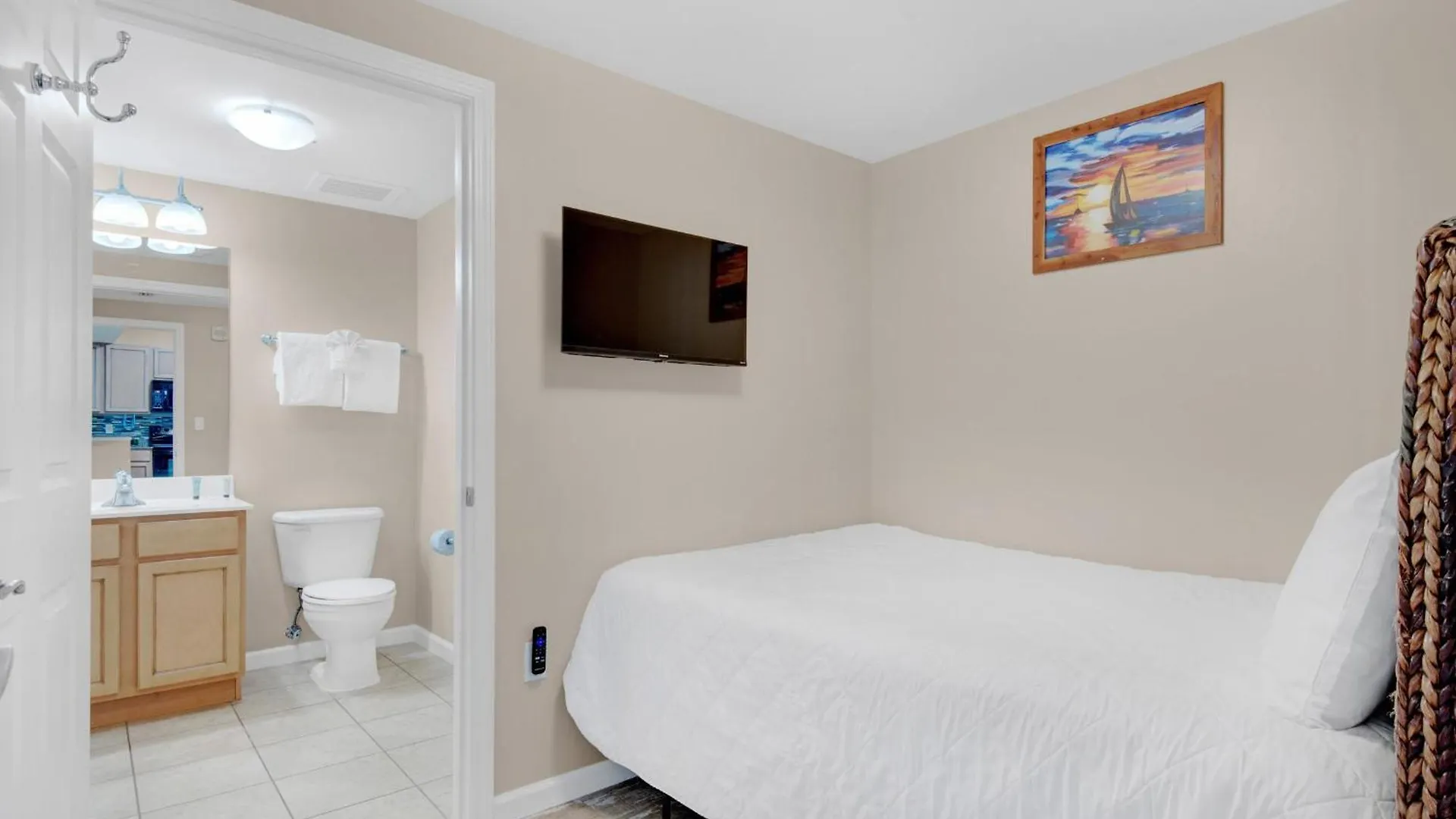 Palms #2713 Jr. 2br Holiday home *