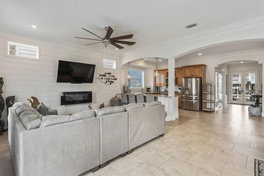 Holiday home Grateful By The Sea Crystal Shores *