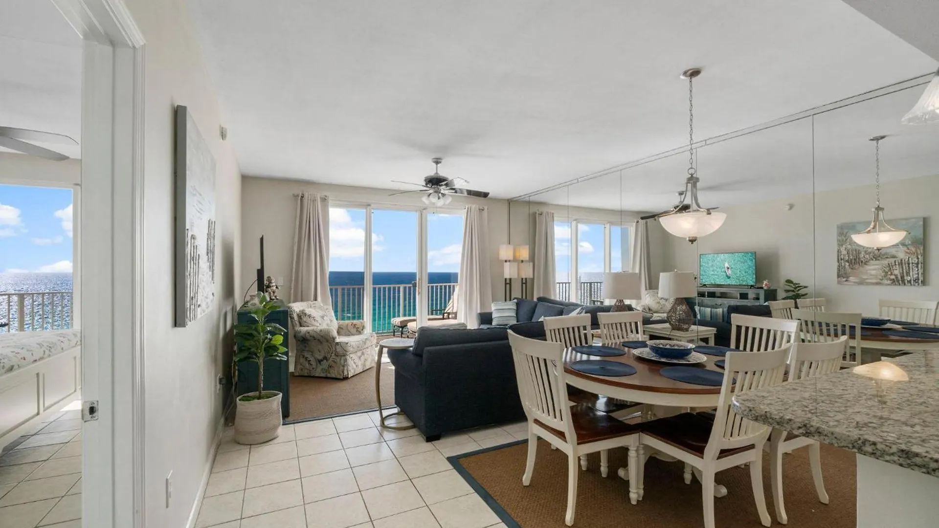 Majestic Sun A1104 Holiday home
