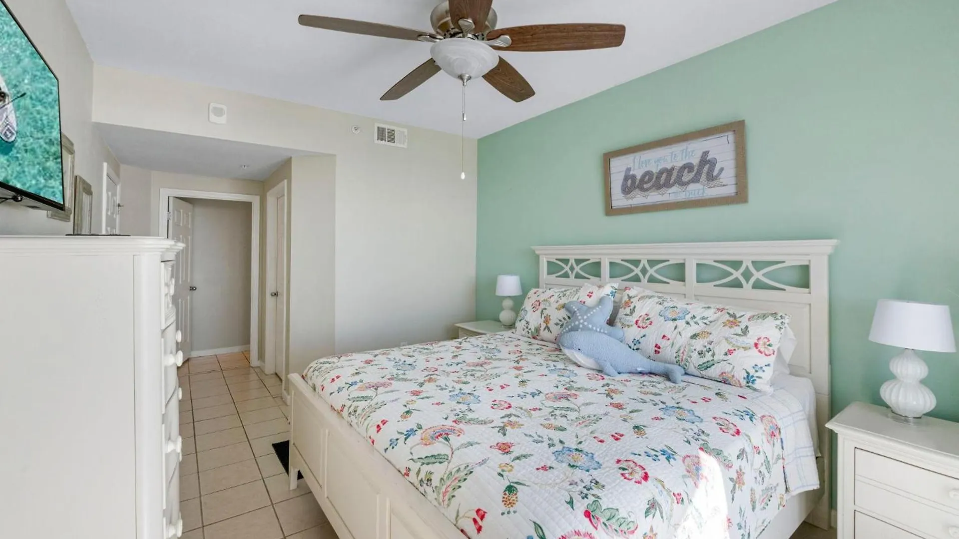 Majestic Sun A1104 Holiday home