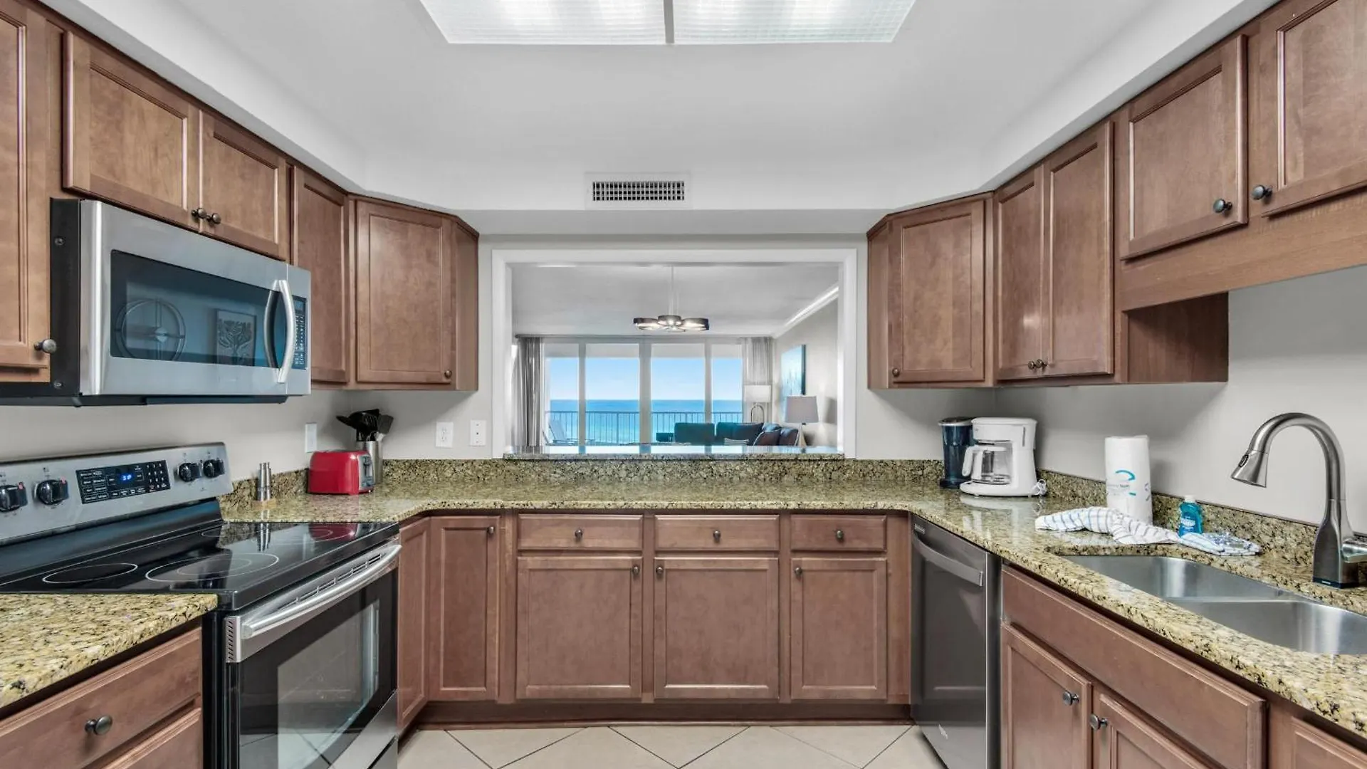 Shoreline Towers 3092