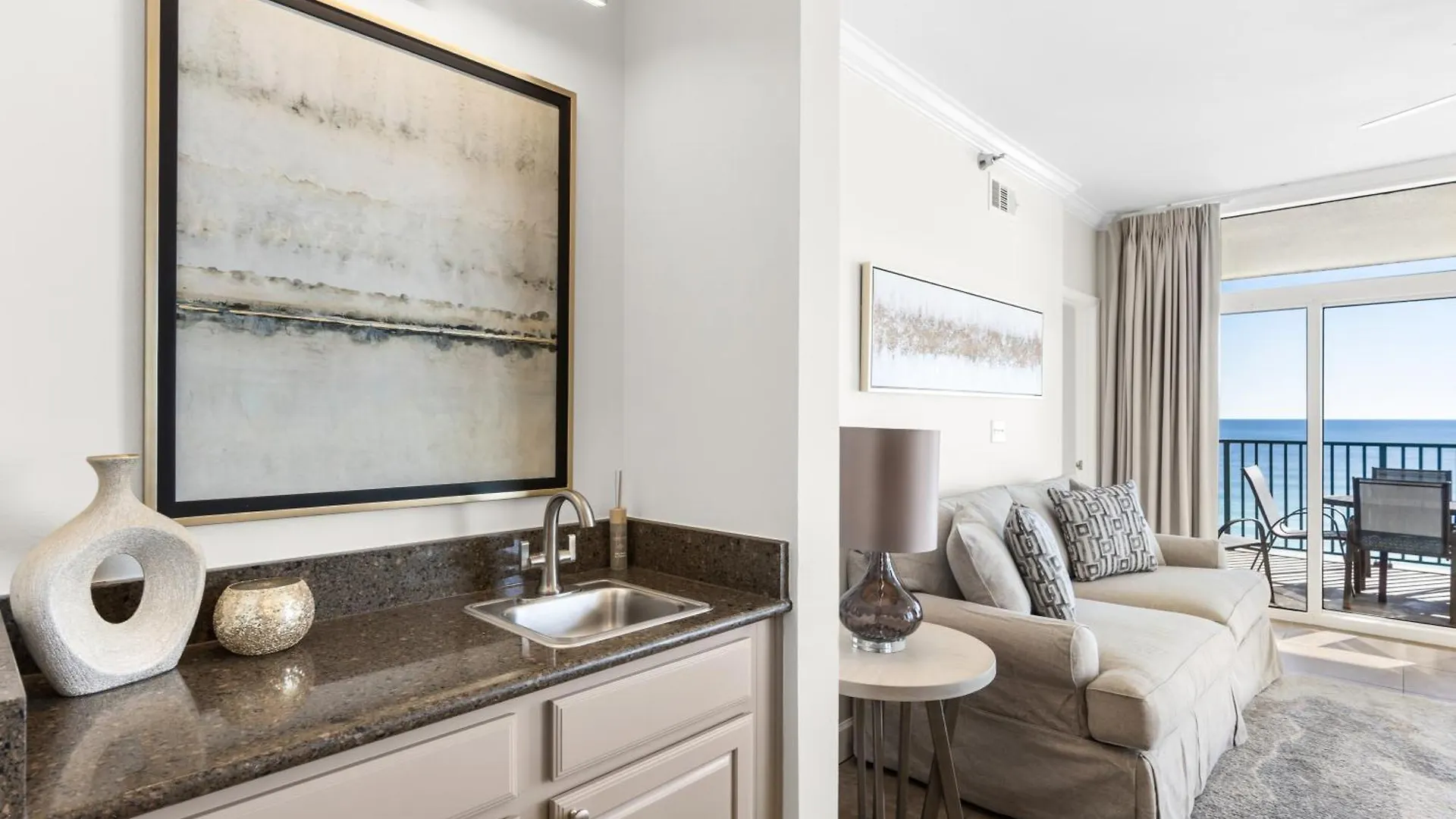 Jade East Towers 0940 By Newman-dailey * Destin