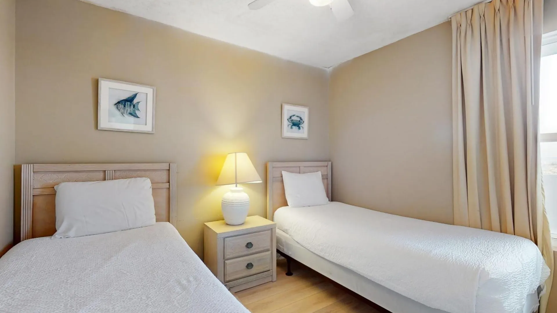 The Of Pelican 1413 Apartment *
