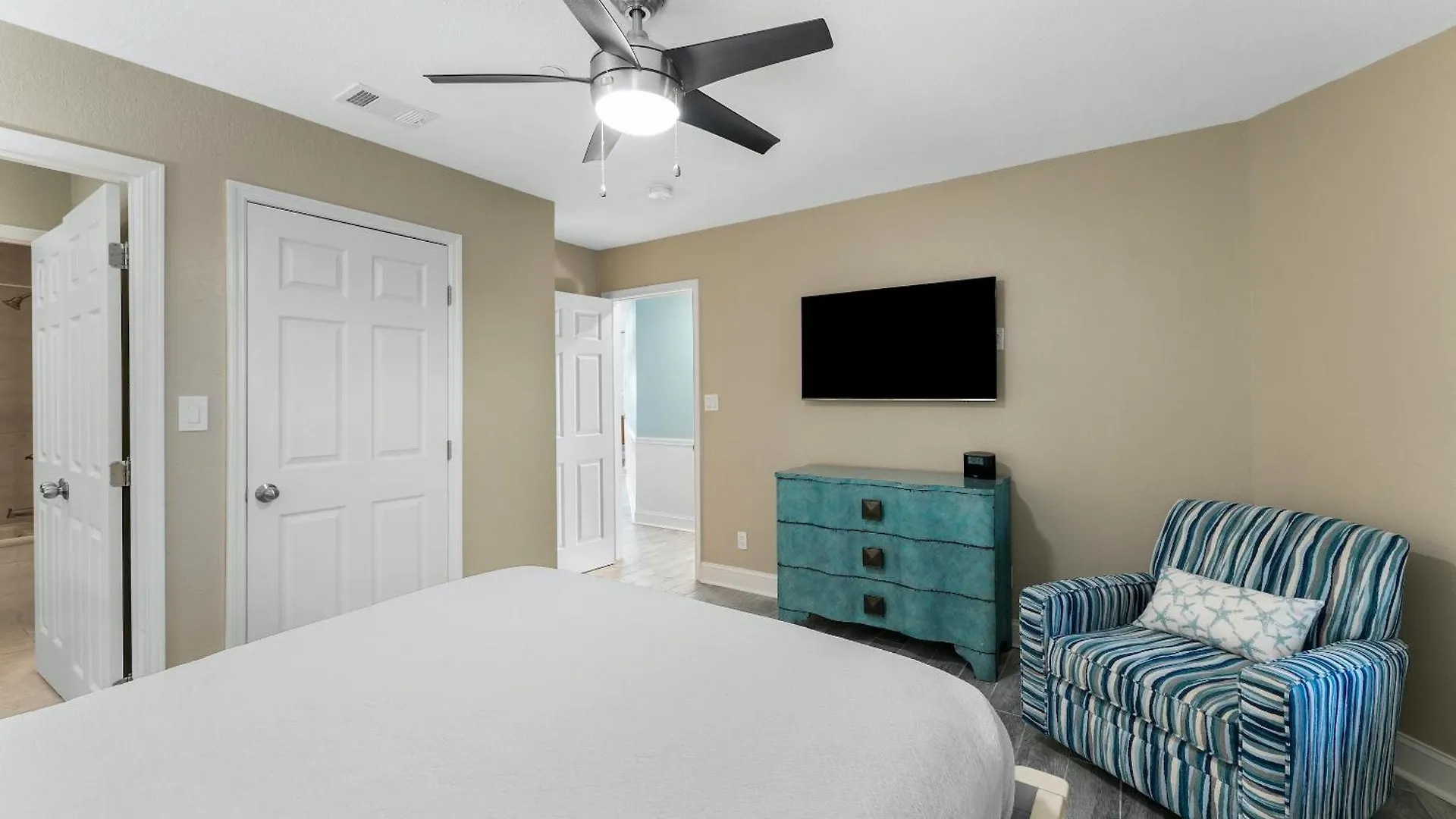 Club By Panhandle Getaways Apartment Destin