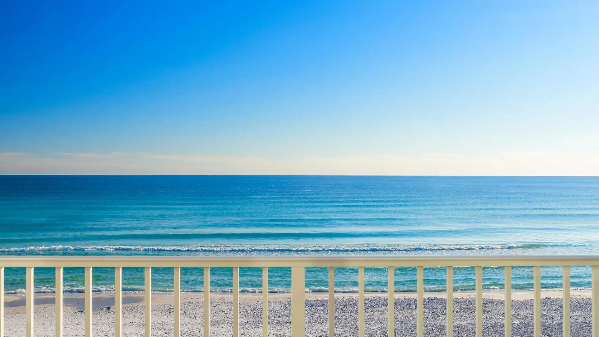 Club By Panhandle Getaways Destin