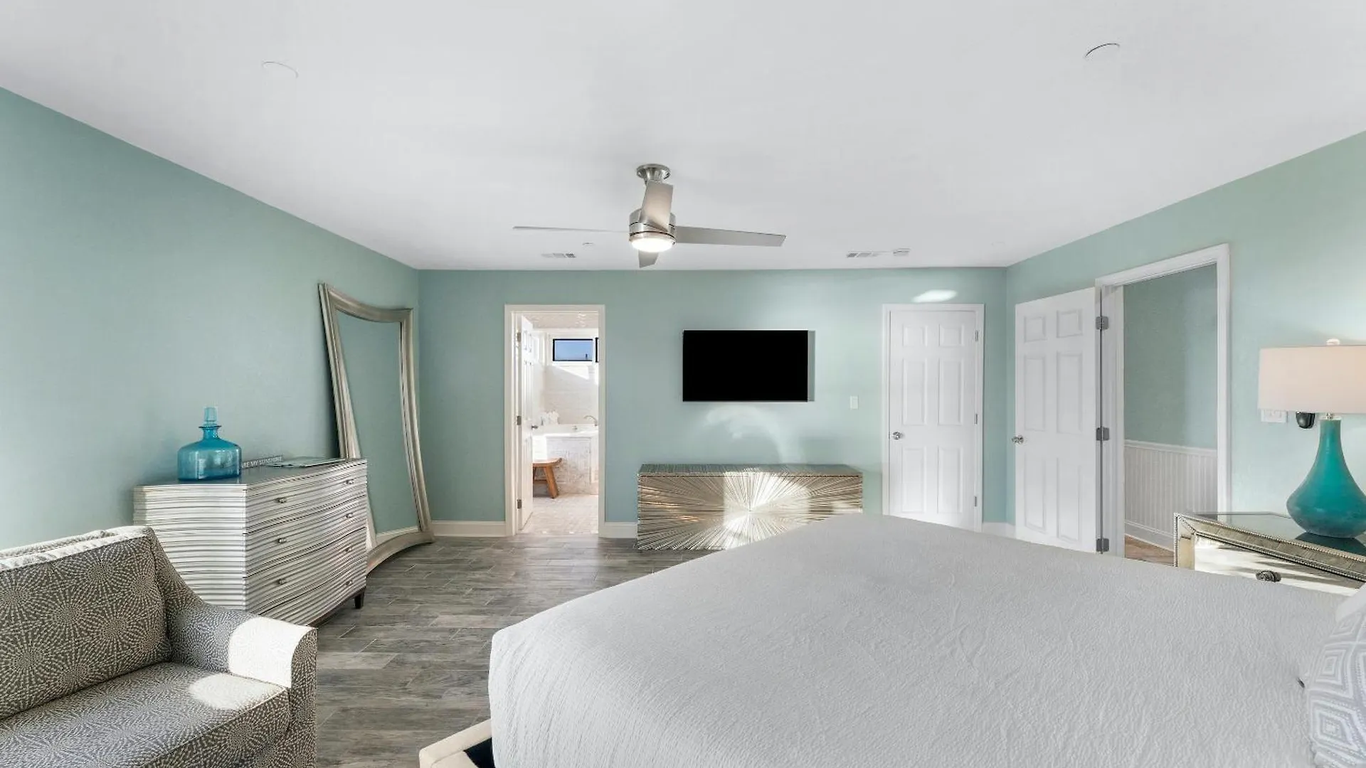 Club By Panhandle Getaways *