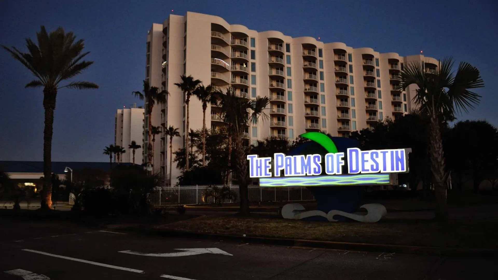 Poolside Paradise At The Palms Of - 2303 Destin
