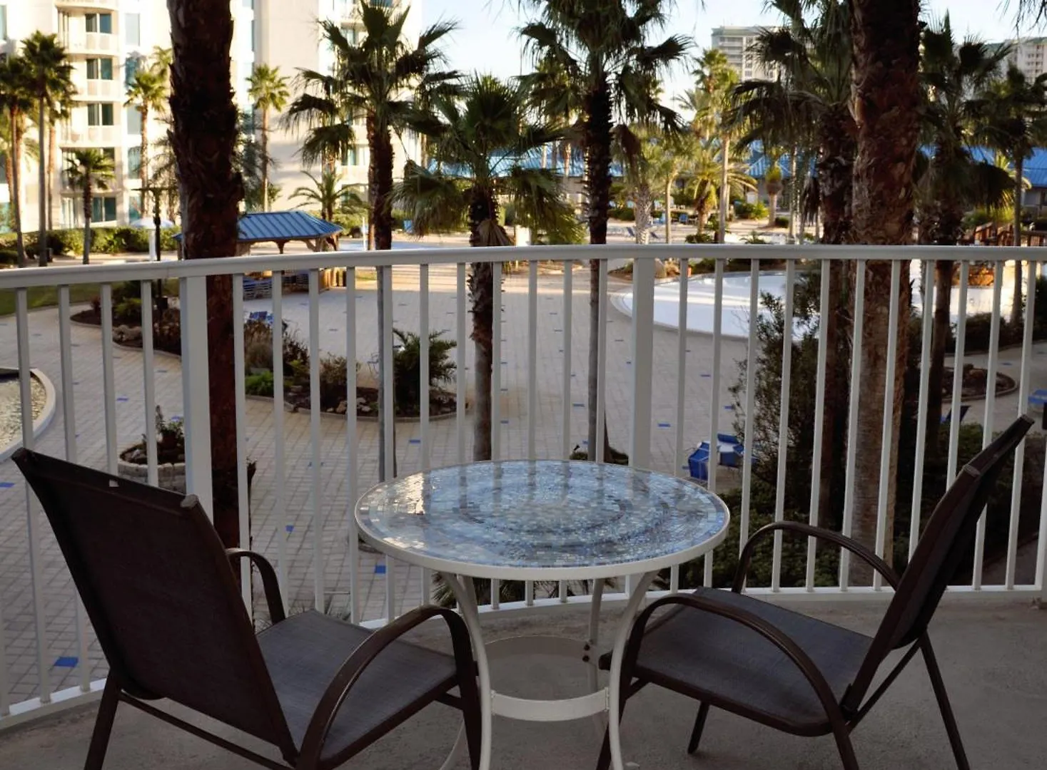Poolside Paradise At The Palms Of - 2303 * Destin