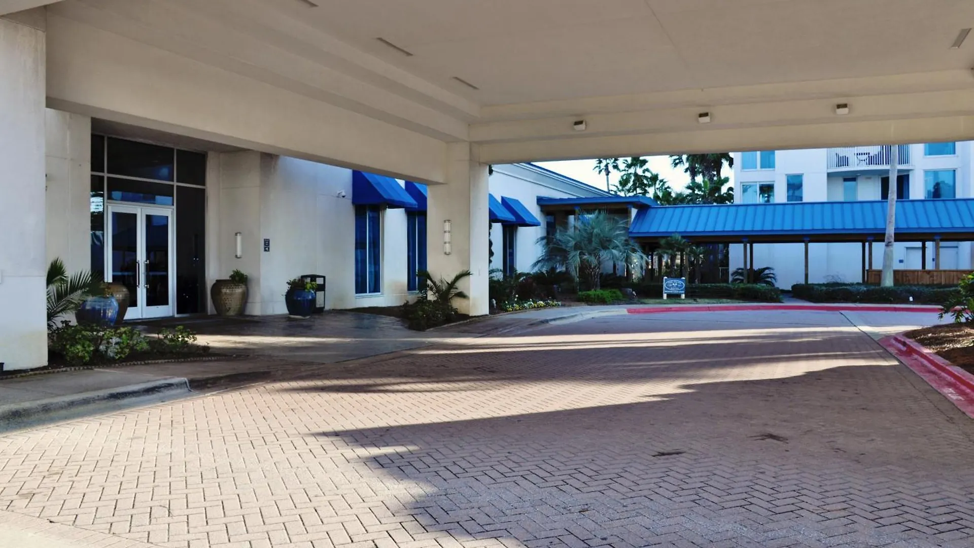 Poolside Paradise At The Palms Of - 2303