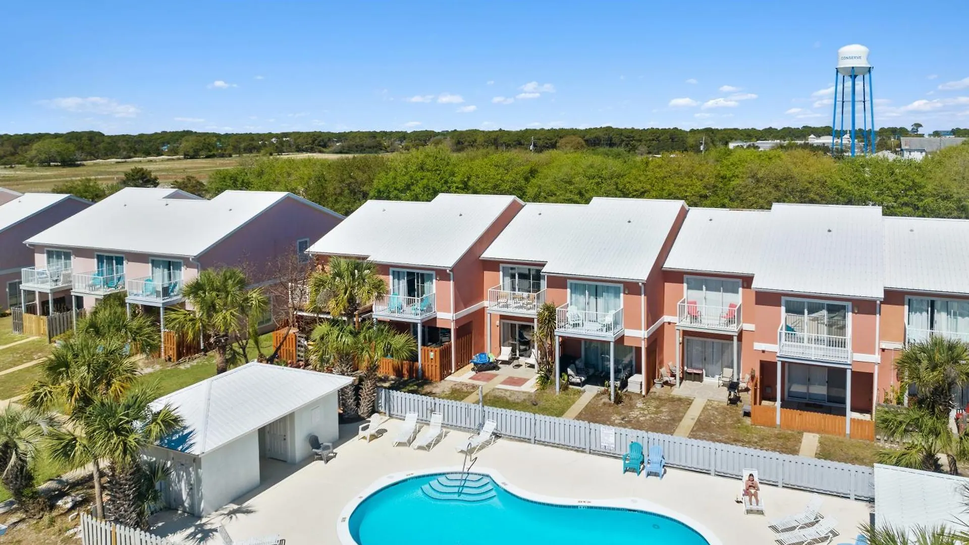 Luxury Miramar Getaway ! 5-min Walk To ! Private Pool ! Dedicated Parking ! Dog Friendly ! 1gb Wifi ! Mins To Shopping * Destin