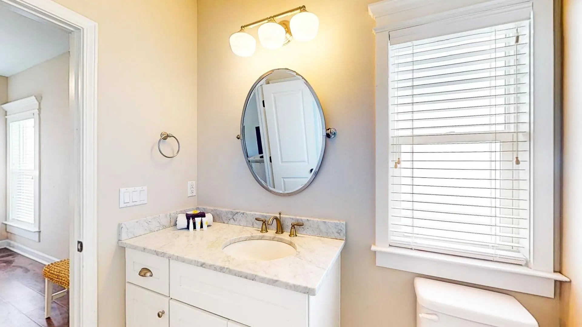 Villages Of Crystal Beach: Vitamin Sea Holiday home Destin
