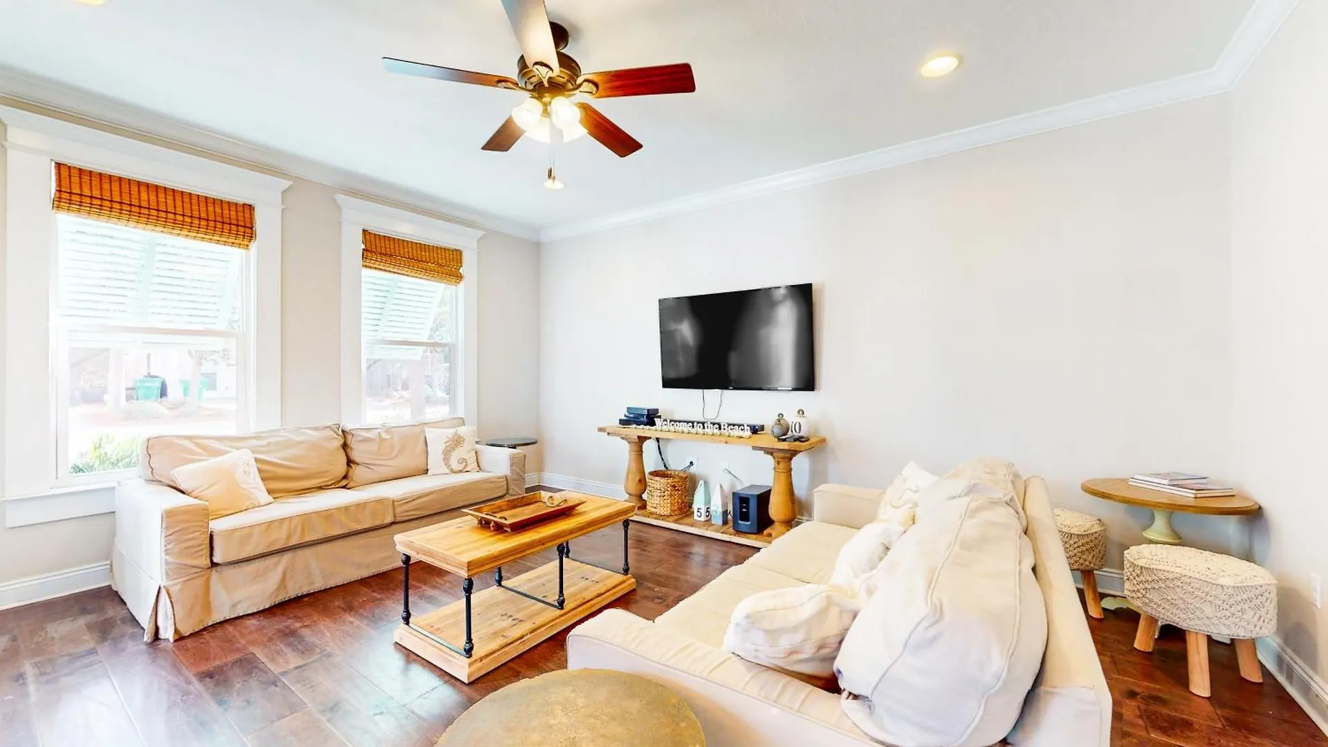 Villages Of Crystal Beach: Vitamin Sea Holiday home