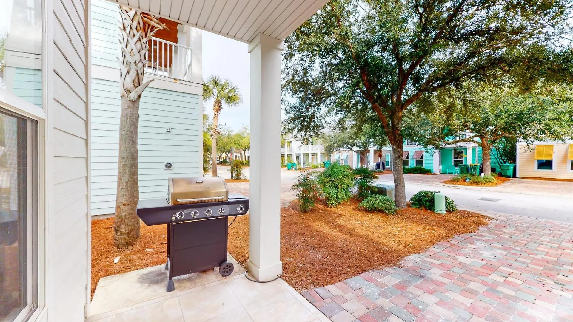 Villages Of Crystal Beach: Vitamin Sea Destin