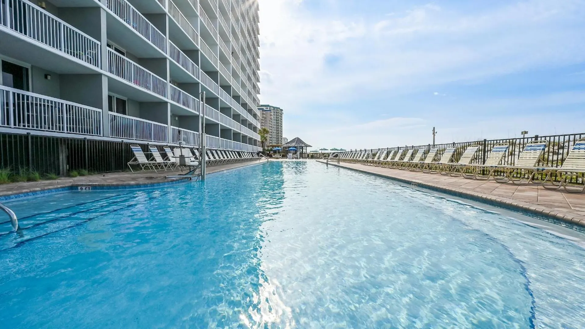 Aparthotel Pelican Beach Unit 1109