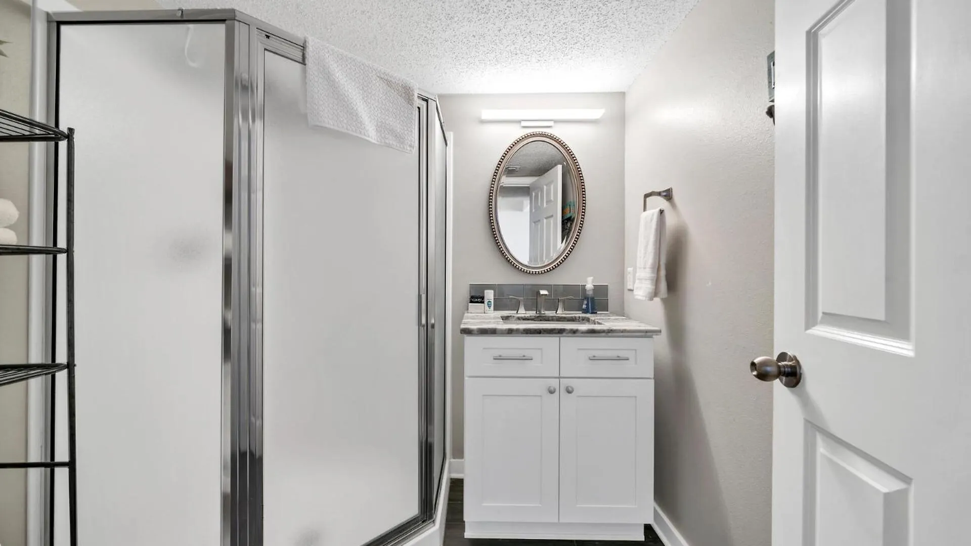 Pelican Beach Unit 1109 Aparthotel