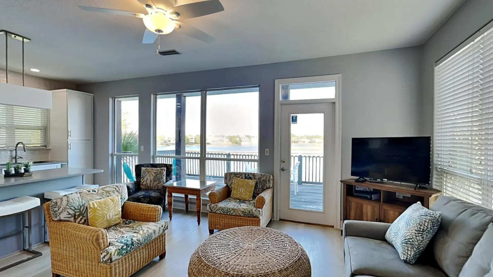 Apartment Destiny 23a Destin