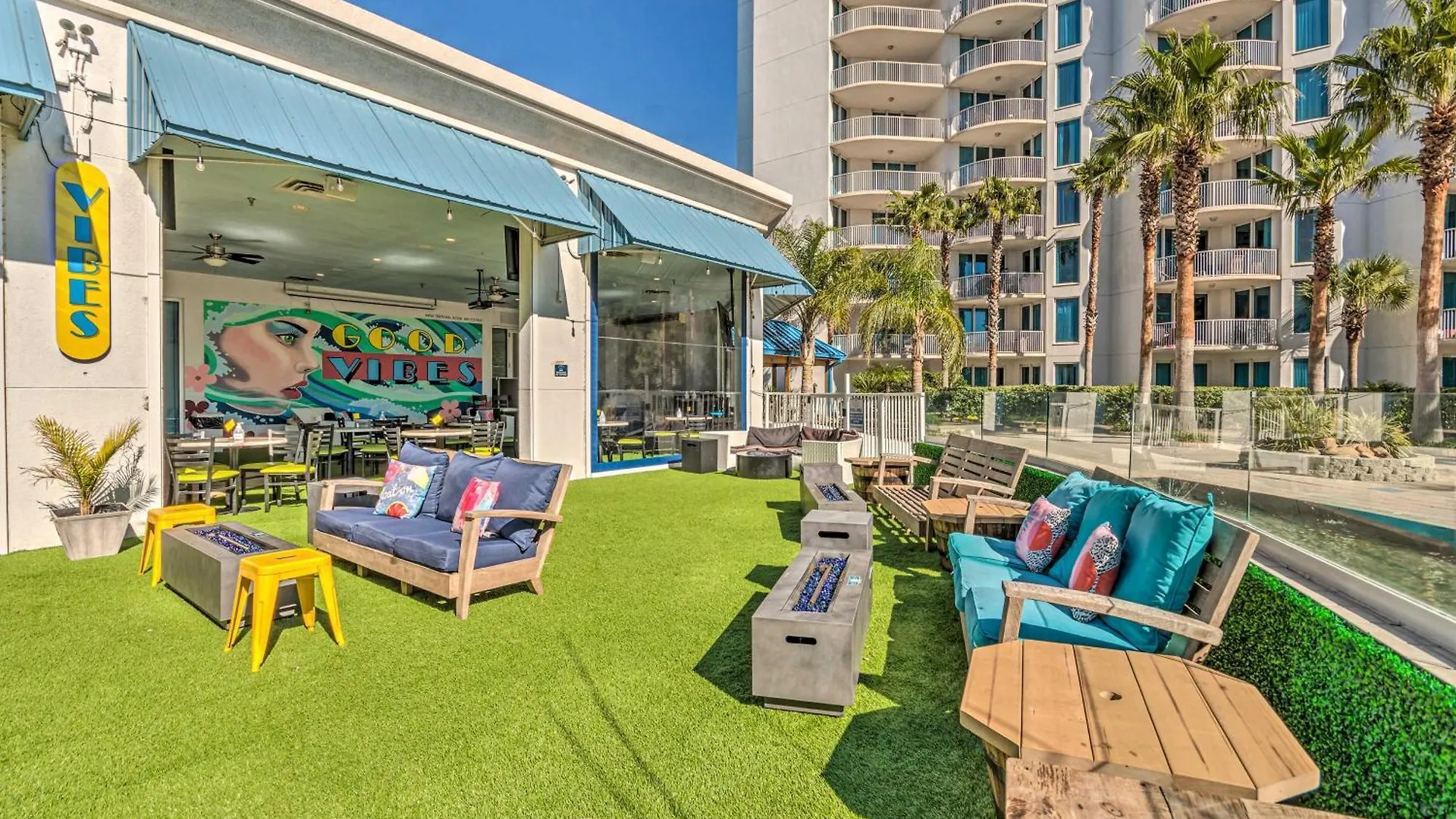 Palms Of Beaches, Golf And Apartment