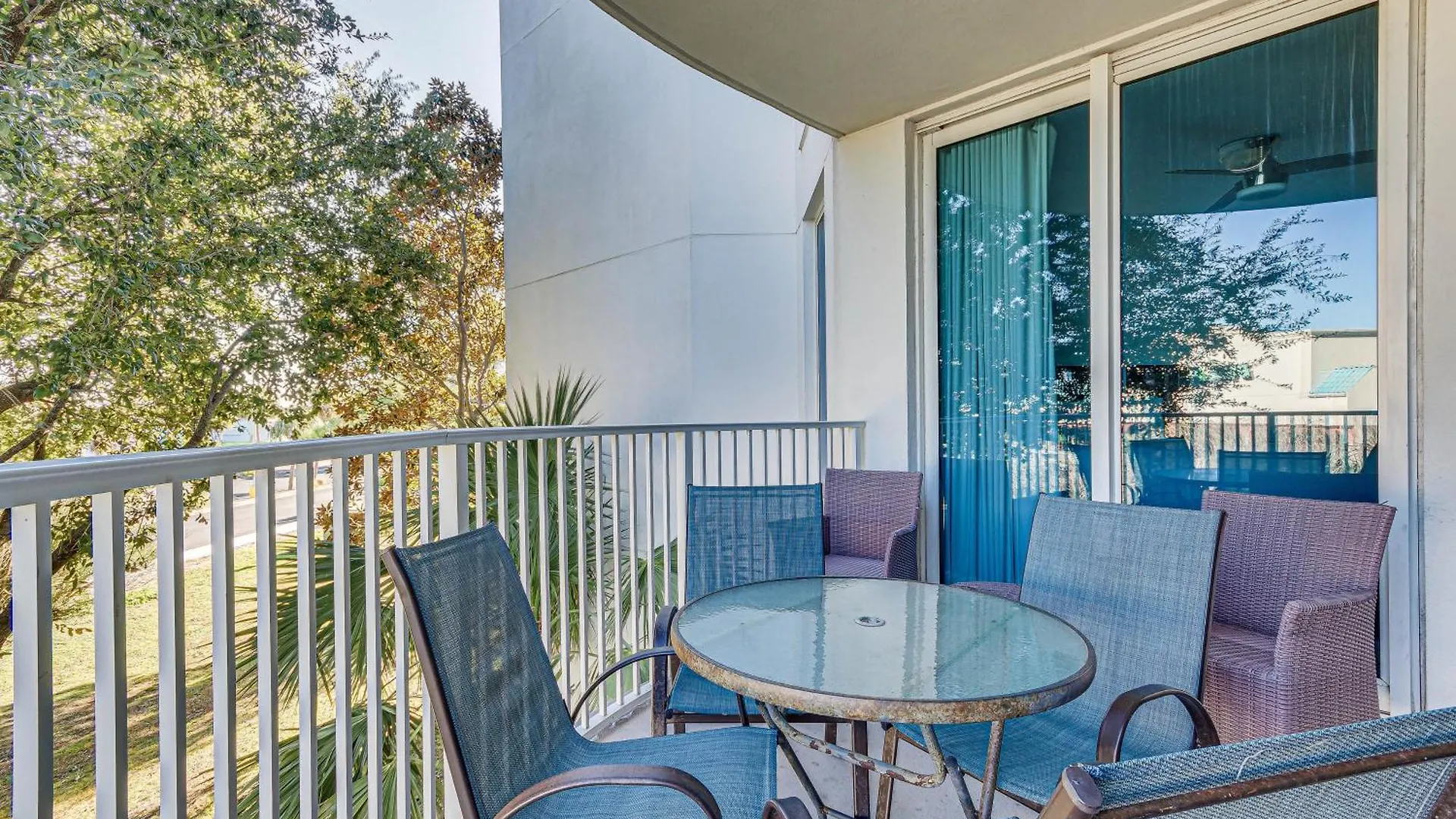 Palms Of Beaches, Golf And