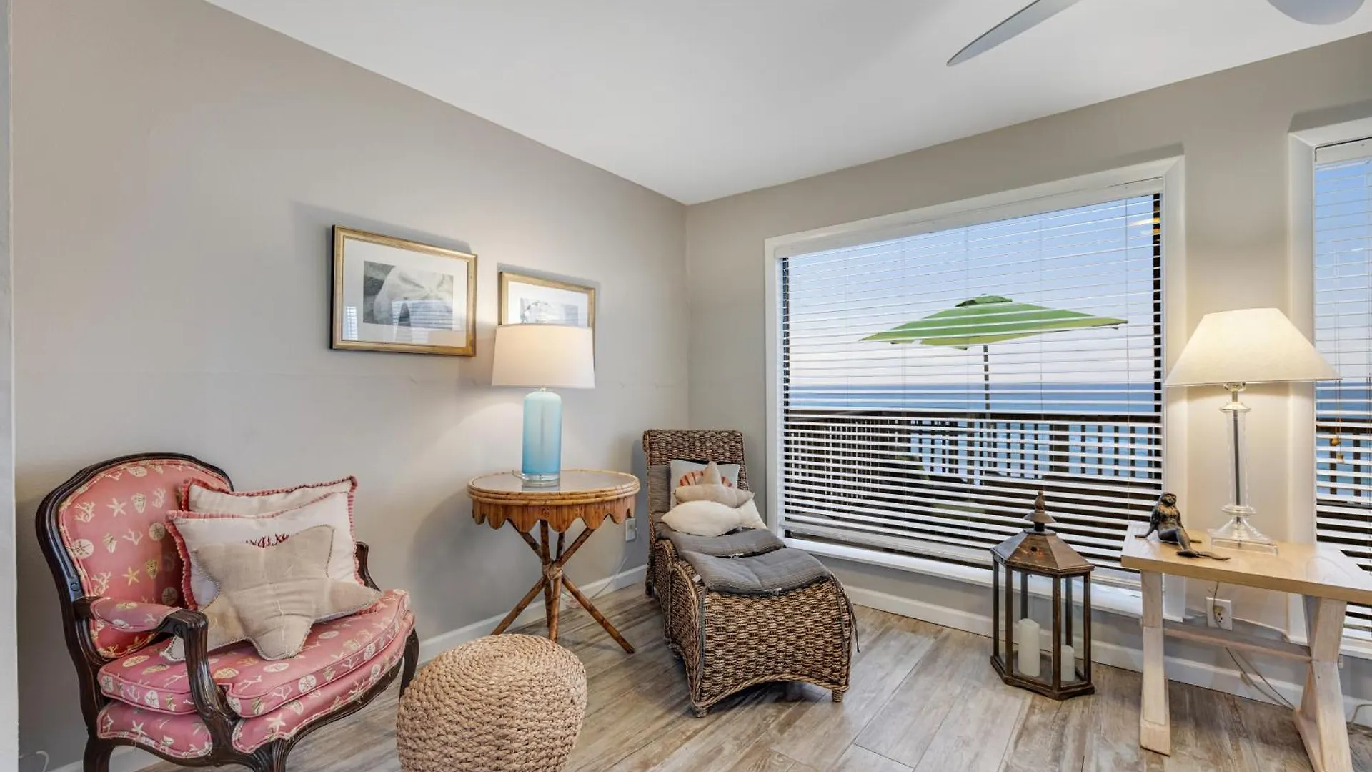 Dolphin Run At Reef Townhomes *