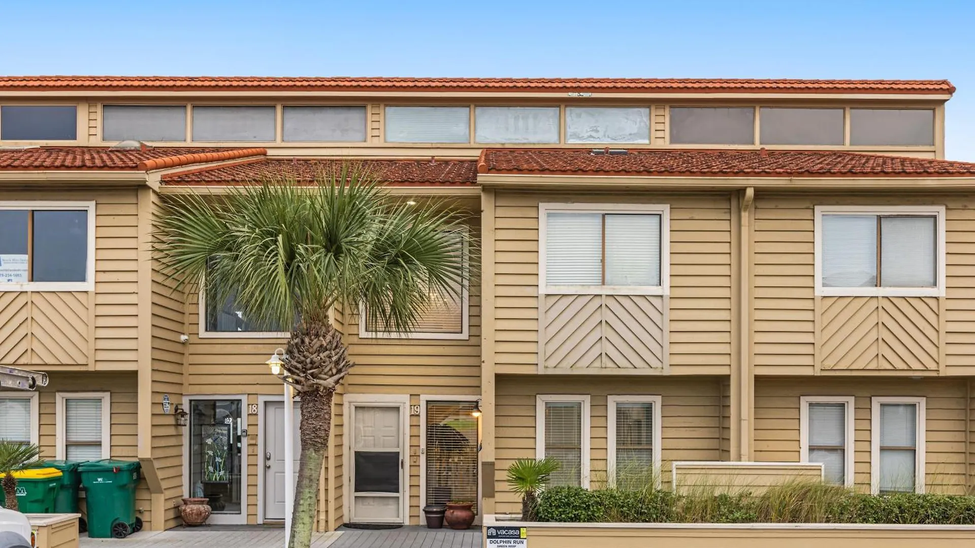 Dolphin Run At Reef Townhomes Destin