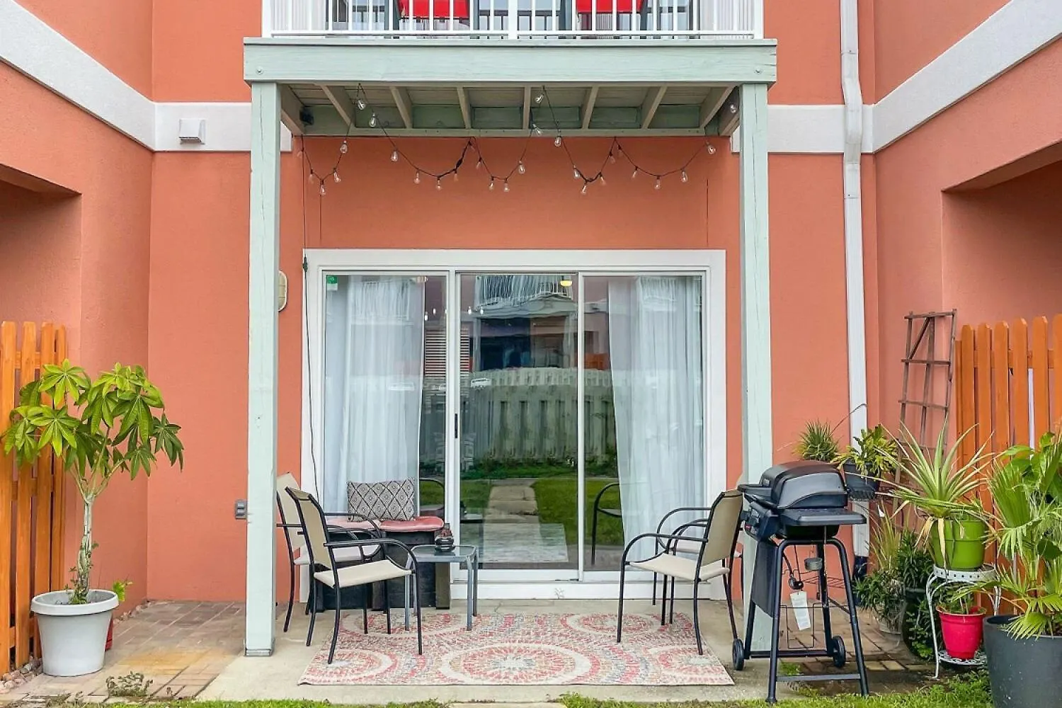 Coral Crab Townhouse Holiday home *