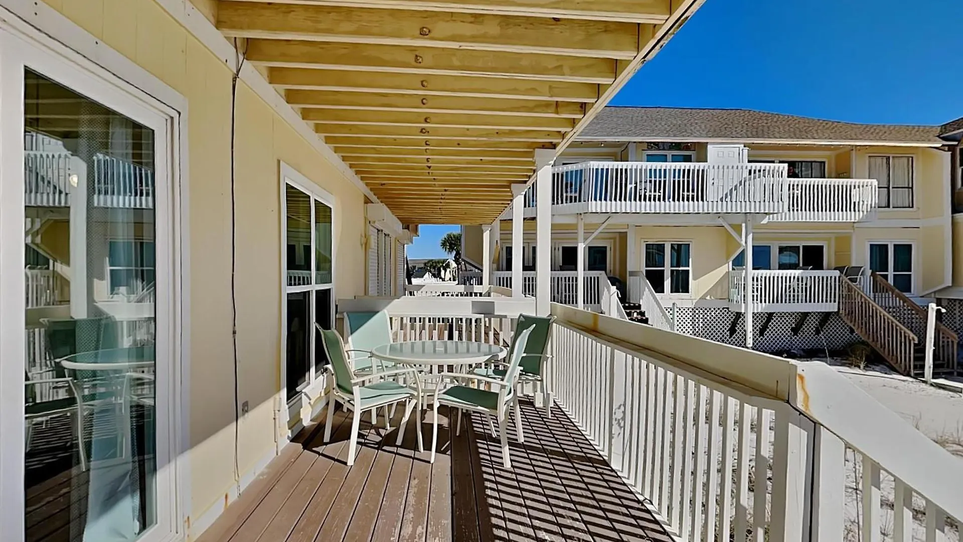 Apartment Sandpiper Cove #1121