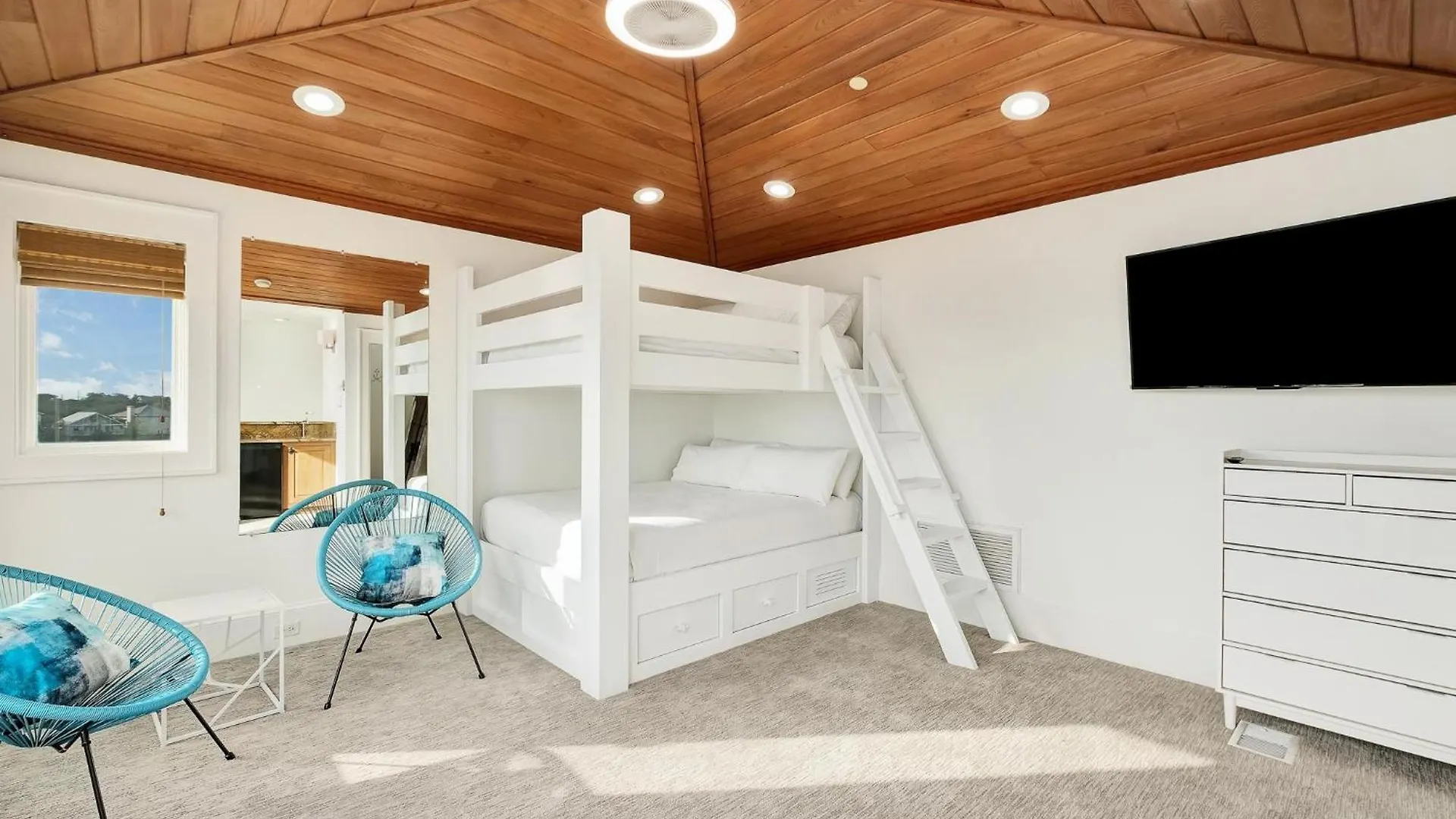 Only Good Vibes Holiday home