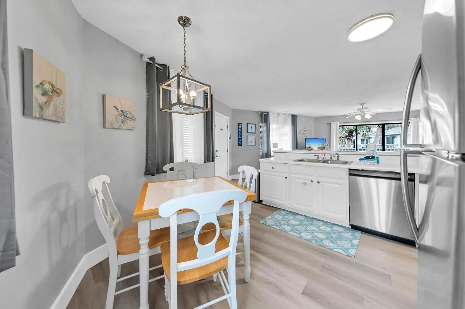 펜션 Crystal Village 16b Is A 2 Bed 2 Bath Near The Beach That Sleeps 6