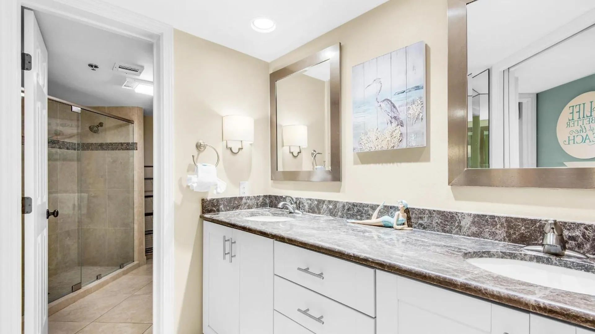 East Pass 102 Apartment Destin