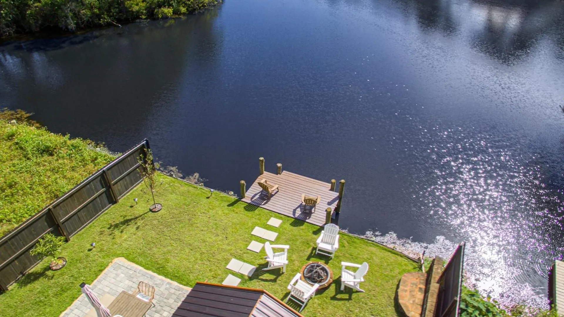 Edgewater By Avantstay Gorgeous Character Lakefront W Private Dock Destin