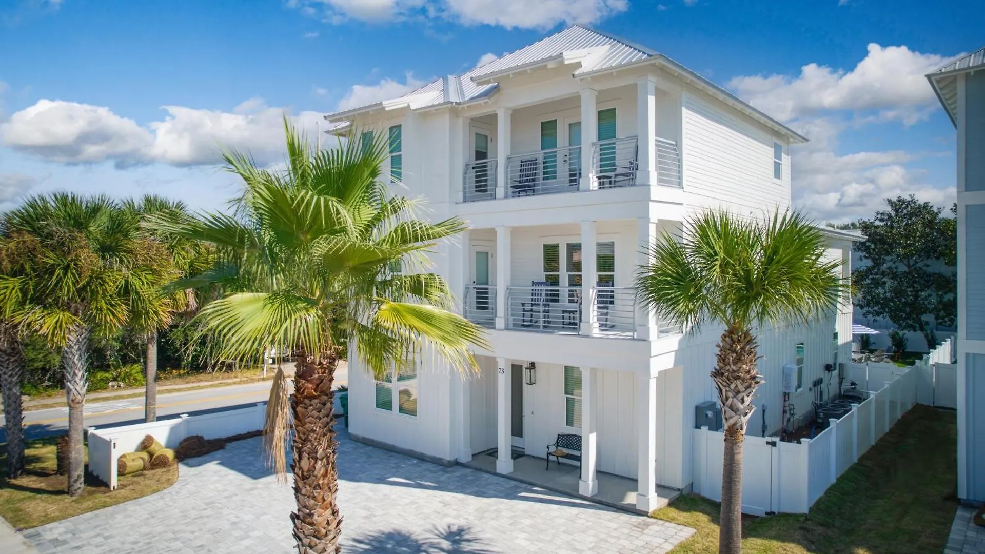 Crystal Sands By Avantstay Walk To The Holiday home *